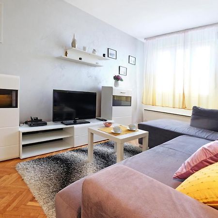 Apartment Paradise Fantasy Belgrade Luaran gambar